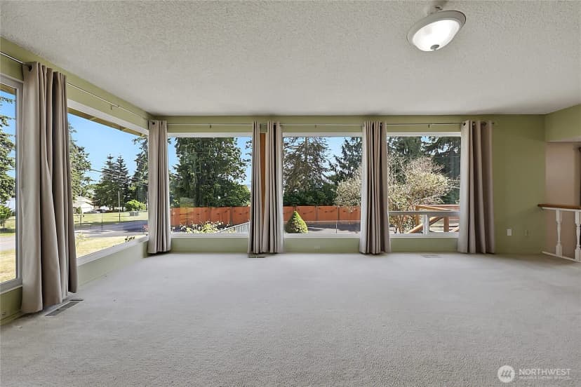 Property photo for 4032 Meridian Avenue N, Marysville photo 8