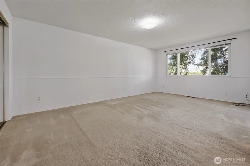 Property photo for 4032 Meridian Avenue N, Marysville photo 18