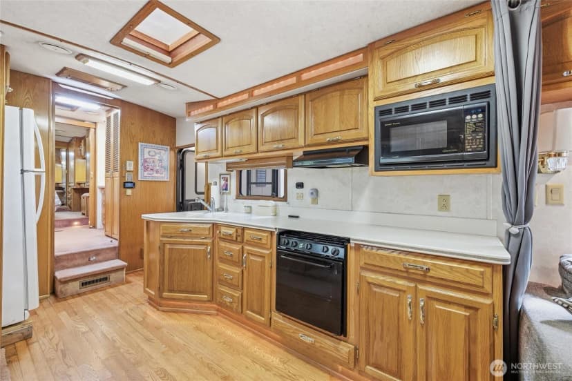 Property photo for 1028 Maple Lane, Sumas photo 9