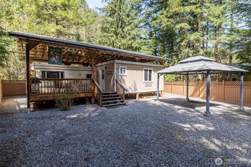 Property photo for 1028 Maple Lane, Sumas