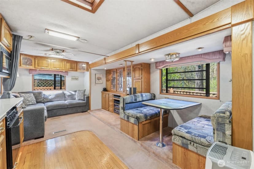 Property photo for 1028 Maple Lane, Sumas photo 6