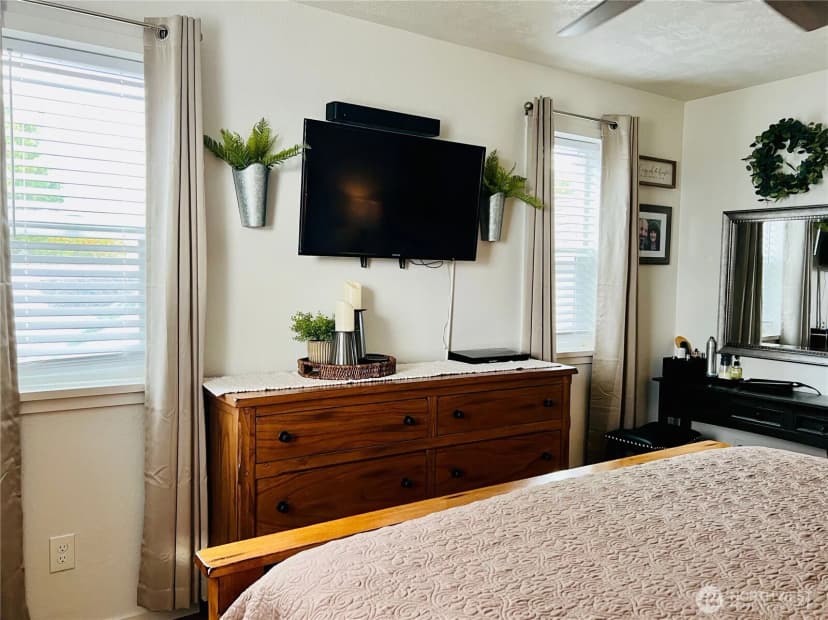 Property photo for 811 346th Place, Ocean Park photo 23
