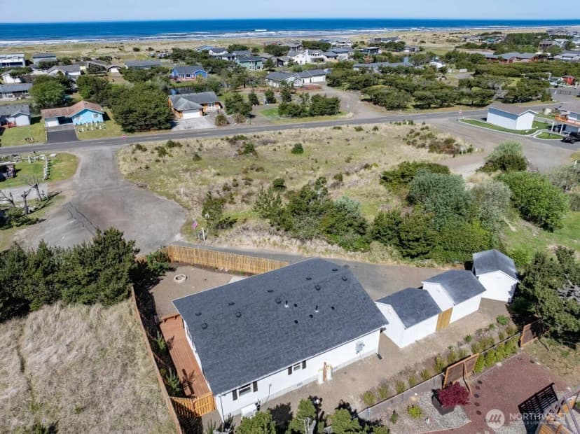 Property photo for 811 346th Place, Ocean Park photo 33
