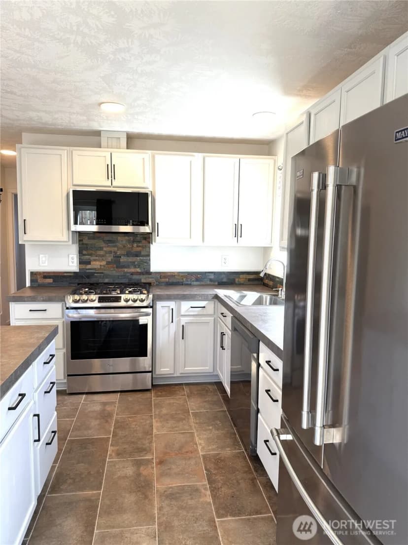 Property photo for 811 346th Place, Ocean Park photo 17