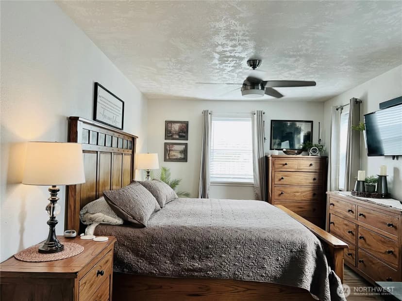 Property photo for 811 346th Place, Ocean Park photo 22