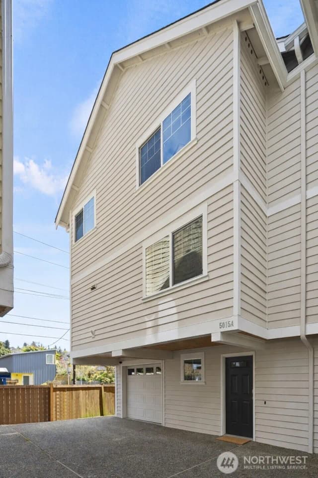 Property photo for 5015 A 8th Avenue Nw, Seattle photo 4
