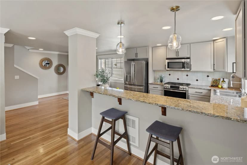 Property photo for 5015 A 8th Avenue Nw, Seattle photo 10