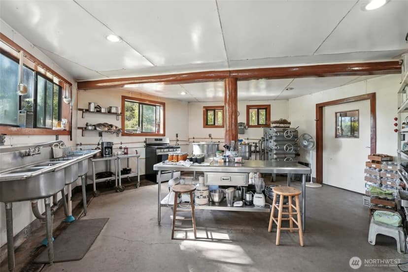 Property photo for 3725 Vineyard Way, Kettle Falls photo 16