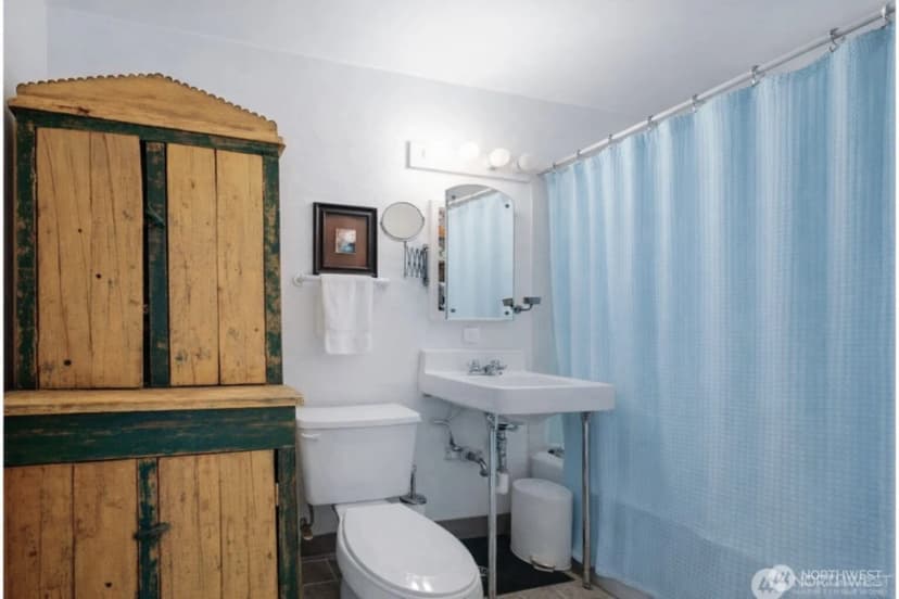 Property photo for 2517 - 2519 E Pike Street, Seattle photo 19
