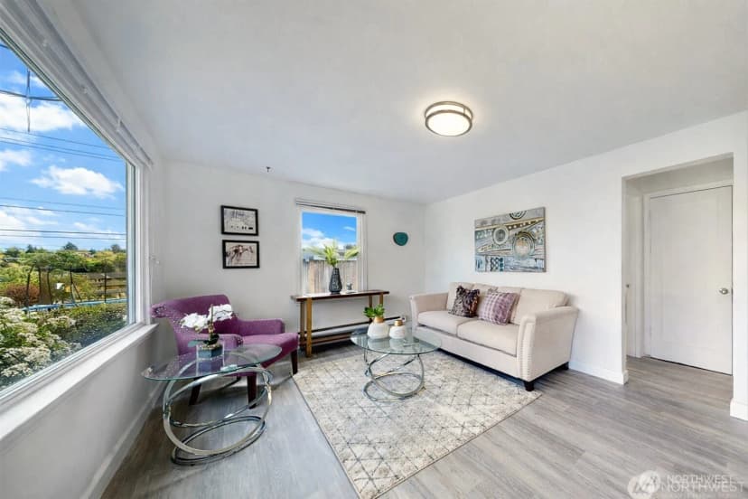 Property photo for 2517 - 2519 E Pike Street, Seattle photo 6