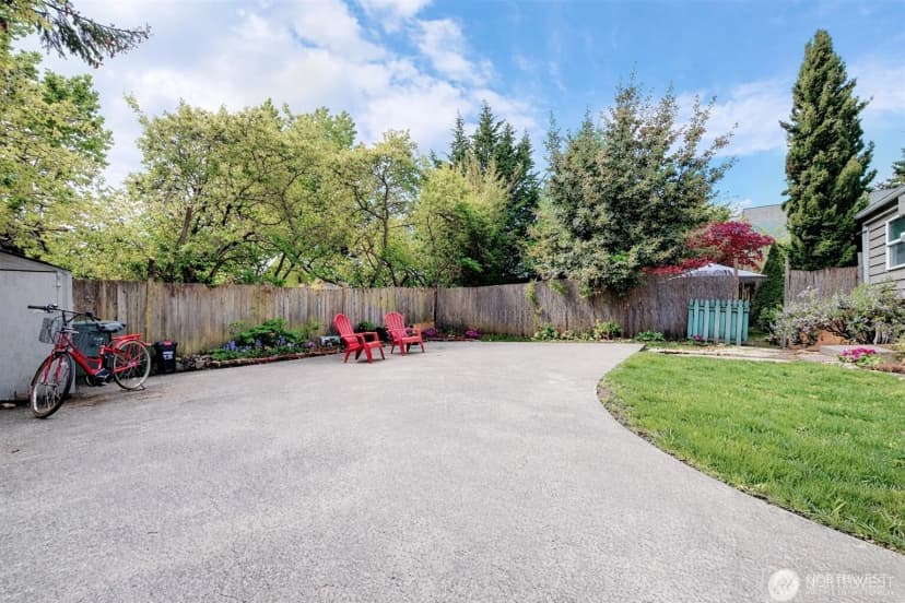 Property photo for 2517 - 2519 E Pike Street, Seattle photo 17