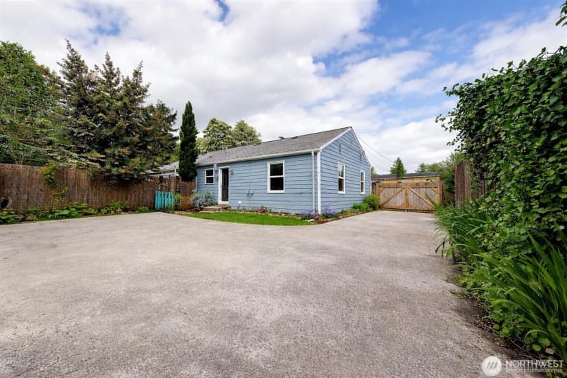 Property photo for 2517 - 2519 E Pike Street, Seattle photo 16