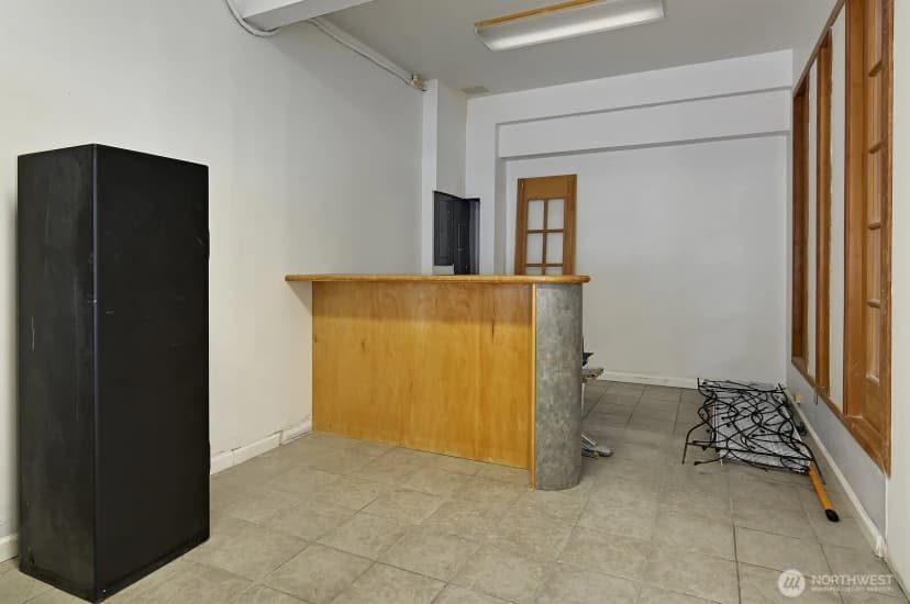Property photo for 3015 Beacon Avenue S, Seattle photo 10