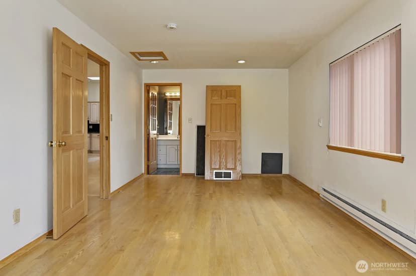 Property photo for 3015 Beacon Avenue S, Seattle photo 31