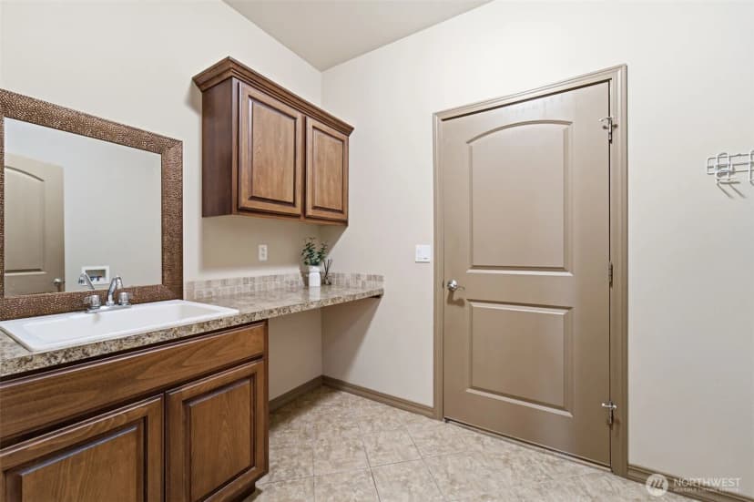 Property photo for 1747 Sunshine Ave, West Richland photo 30