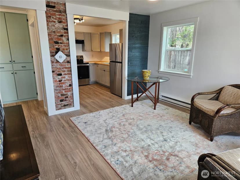 Property photo for 108 W 3rd Street, Lind photo 19