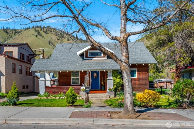 Property photo for 417 Cottage Avenue, Cashmere photo 2