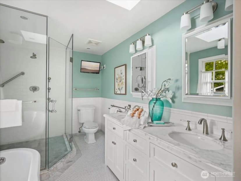 Property photo for 8255 Se 59th Street, Mercer Island photo 24
