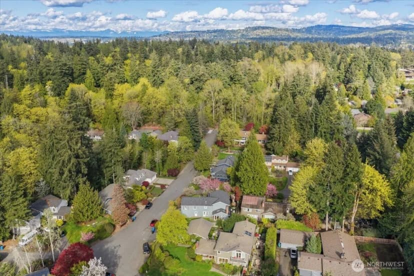 Property photo for 8255 Se 59th Street, Mercer Island photo 36