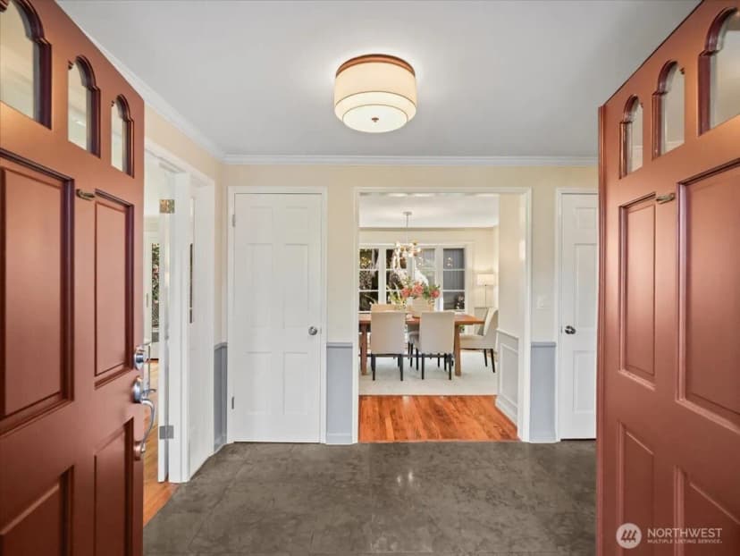 Property photo for 8255 Se 59th Street, Mercer Island photo 8