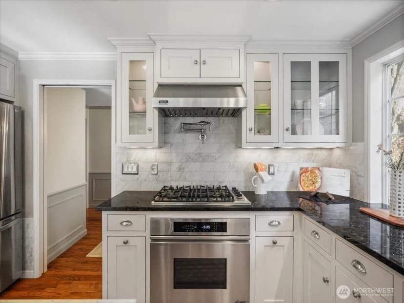 Property photo for 8255 Se 59th Street, Mercer Island photo 12