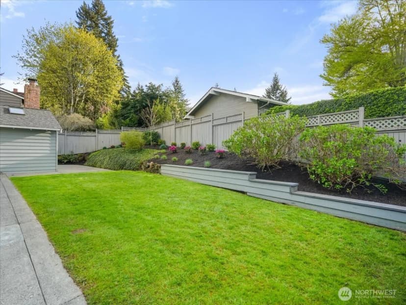 Property photo for 8255 Se 59th Street, Mercer Island photo 16