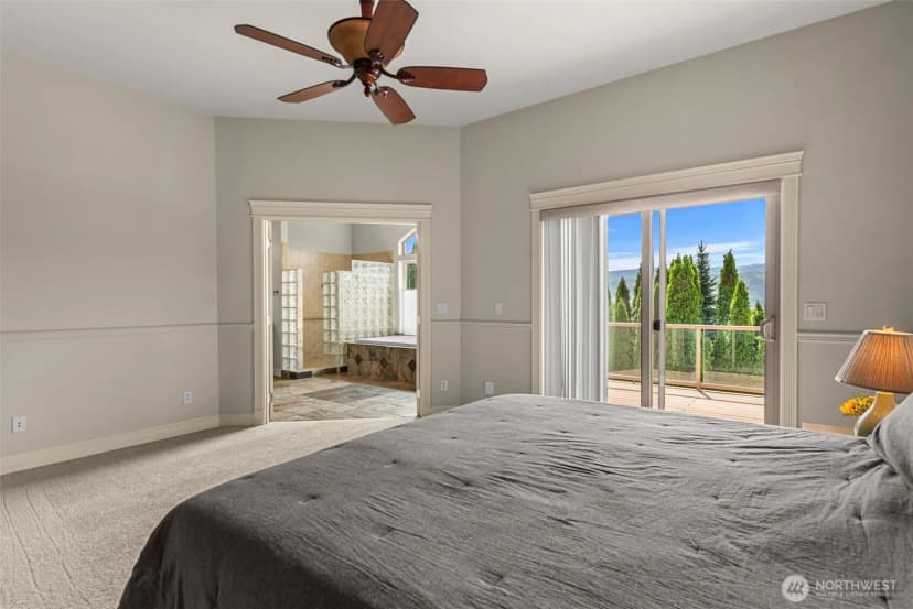 Property photo for 718 Briarwood Drive, East Wenatchee photo 16