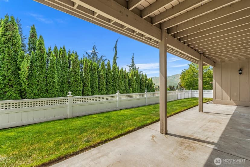 Property photo for 718 Briarwood Drive, East Wenatchee photo 37