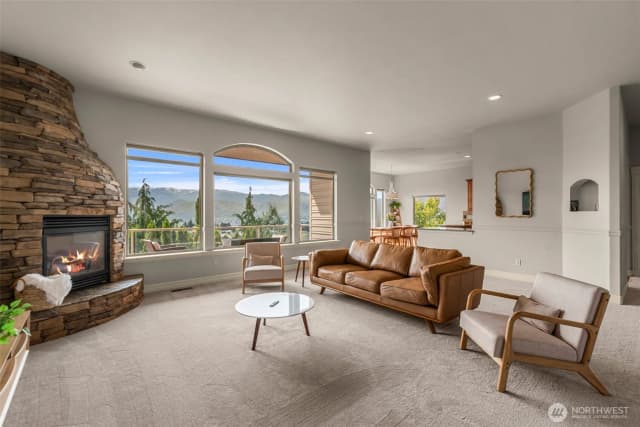 Property photo for 718 Briarwood Drive, East Wenatchee photo 3