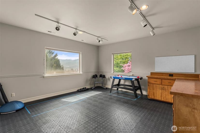 Property photo for 718 Briarwood Drive, East Wenatchee photo 28