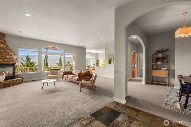 Property photo for 718 Briarwood Drive, East Wenatchee photo 5