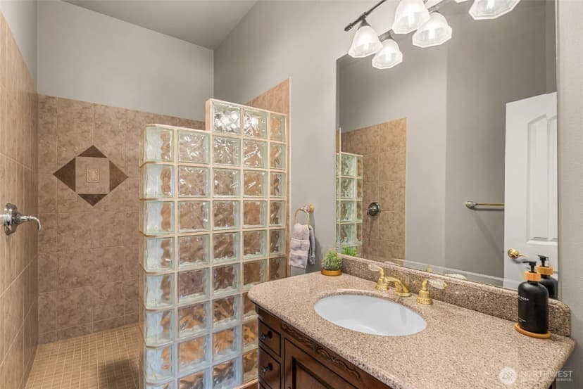Property photo for 718 Briarwood Drive, East Wenatchee photo 20