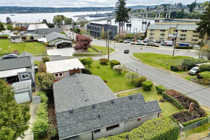 Property photo for 1408 Winfield Avenue, Bremerton photo 28