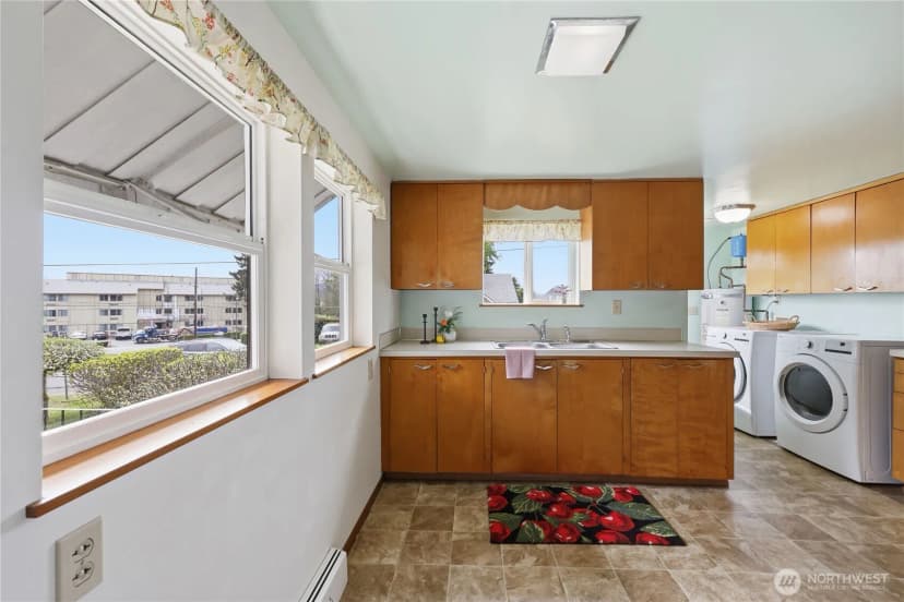 Property photo for 1408 Winfield Avenue, Bremerton photo 13