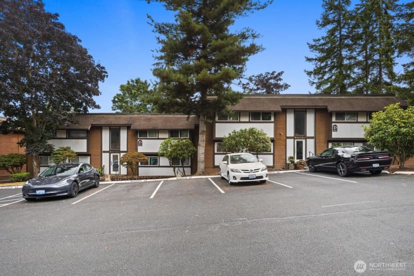 Property photo for 7307 224th Street Sw #d5, Edmonds photo 31