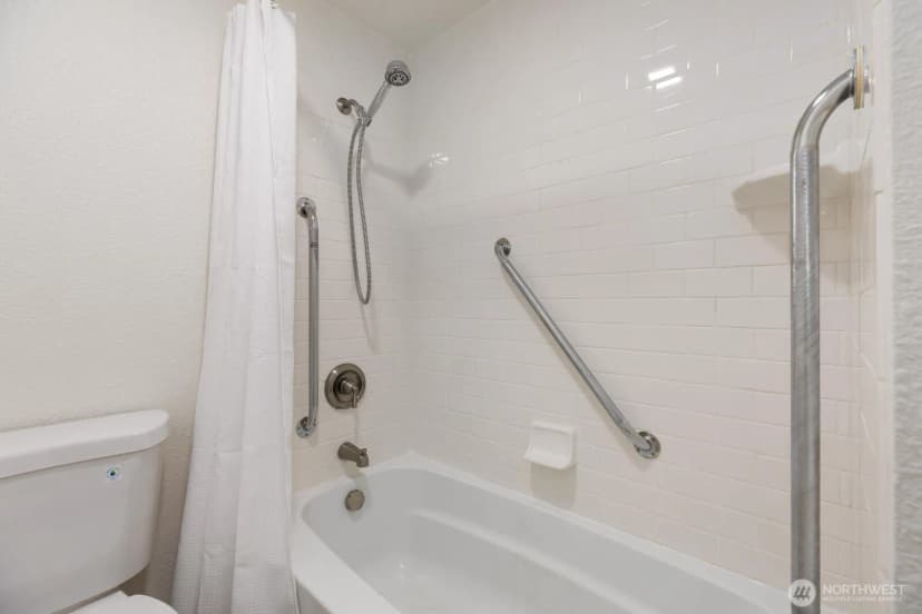 Property photo for 7307 224th Street Sw #d5, Edmonds photo 27
