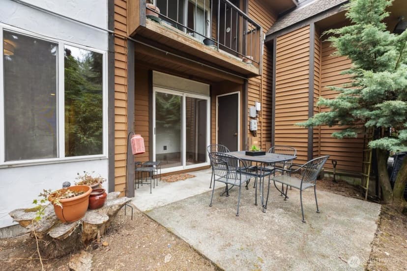 Property photo for 7307 224th Street Sw #d5, Edmonds photo 29