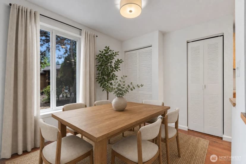 Property photo for 7307 224th Street Sw #d5, Edmonds photo 13