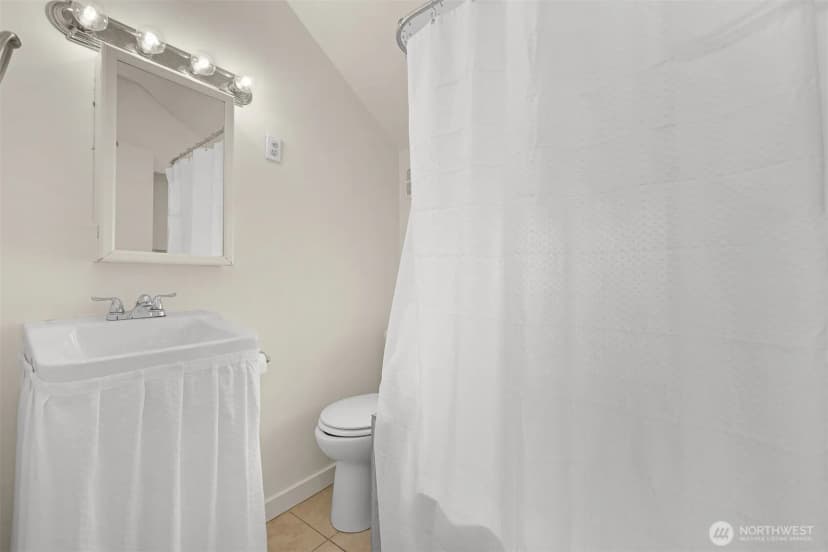 Property photo for 2085 Cottage Place, Ferndale photo 26