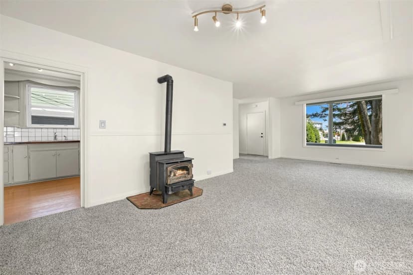 Property photo for 2085 Cottage Place, Ferndale photo 14