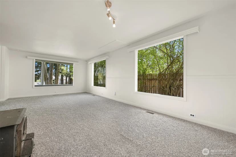 Property photo for 2085 Cottage Place, Ferndale photo 8