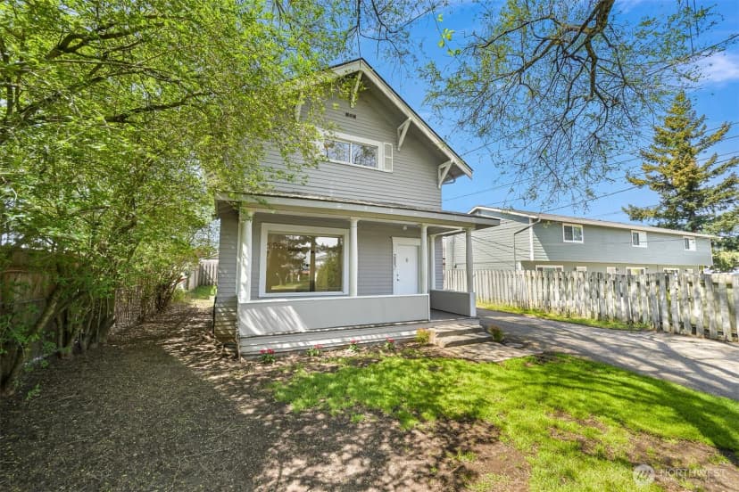 Property photo for 2085 Cottage Place, Ferndale photo 5