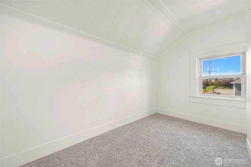 Property photo for 2085 Cottage Place, Ferndale photo 25