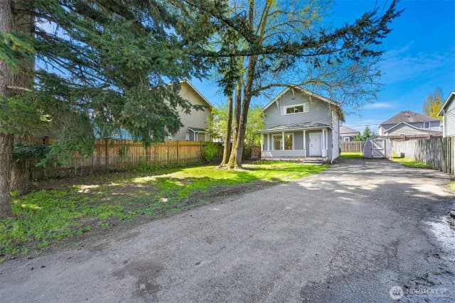 Property photo for 2085 Cottage Place, Ferndale photo 3
