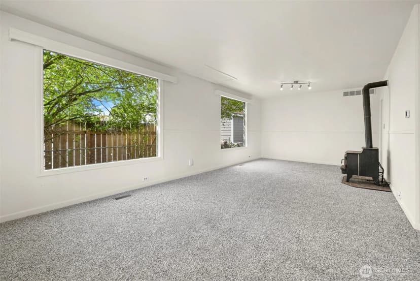 Property photo for 2085 Cottage Place, Ferndale photo 10
