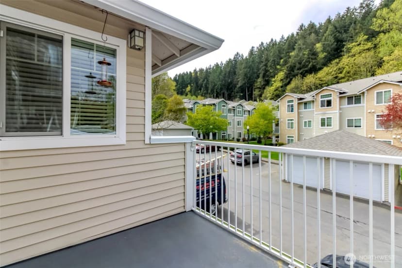 Property photo for 21230 40th Way S #e, Sea Tac photo 24