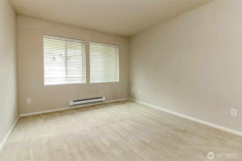 Property photo for 21230 40th Way S #e, Sea Tac photo 16