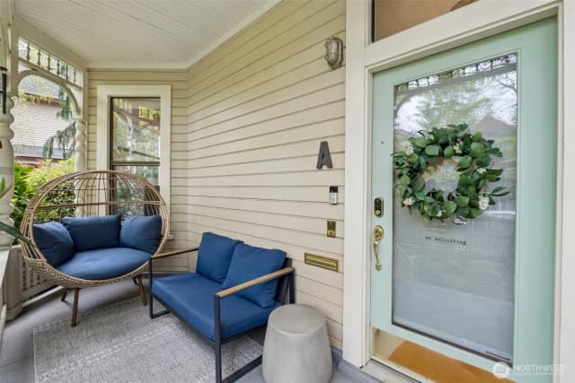 Property photo for 917 18th Avenue #a, Seattle photo 5