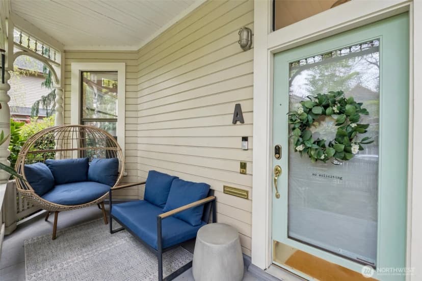 Property photo for 917 18th Avenue #a, Seattle photo 5