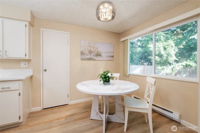 Property photo for 17302 Ne 45th Street #101, Redmond photo 5